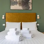 Hostly-san Paolo Charme شقة